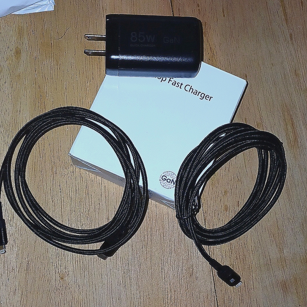85W GaN Black Speed Charger with 2- 6ft.     30W USB-C To Lightening